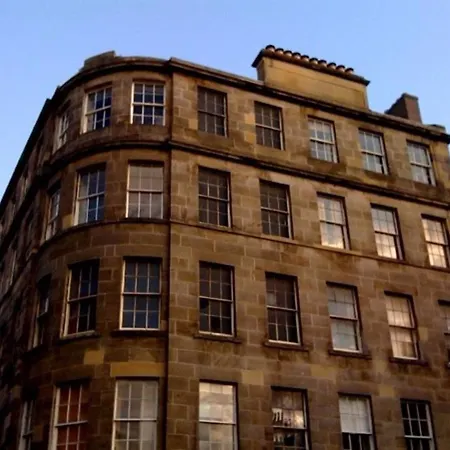 Apartamento 2 Bedroom In Centre Edimburgo
