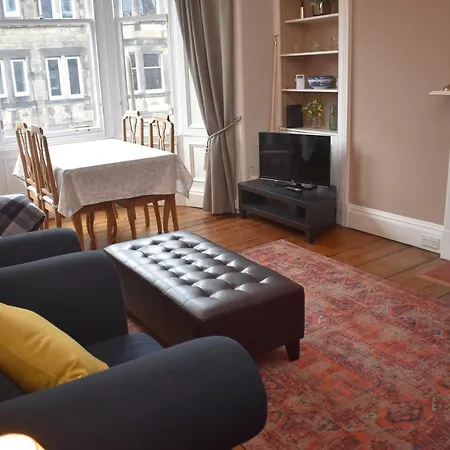 East Claremont - Beautiful 2br In *