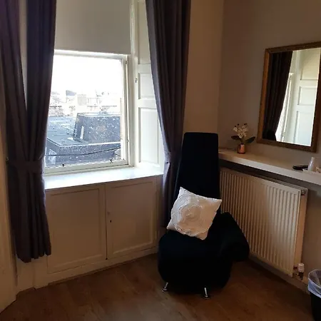 Guest house Townhouse