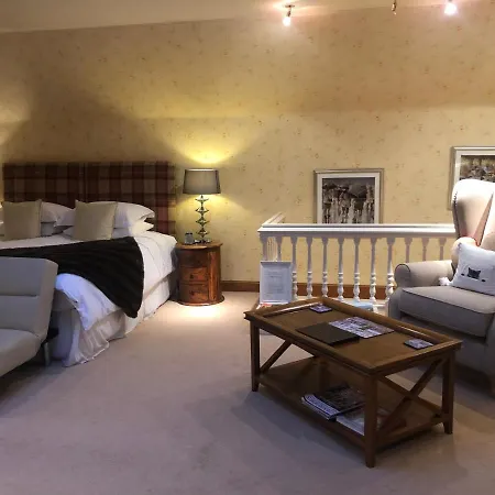 Claremont House 5* Edimburgo