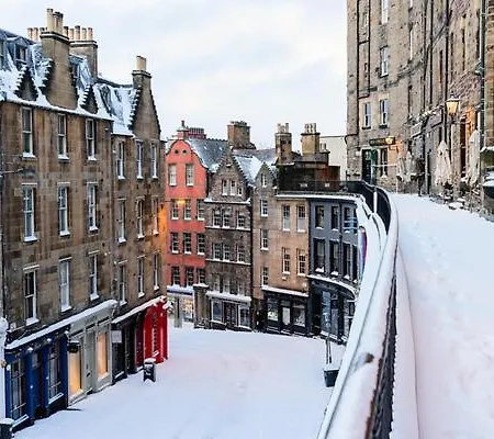 Easter Road * Edinburgh