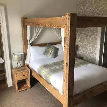 18 Craigmillar Park Guest house 4*