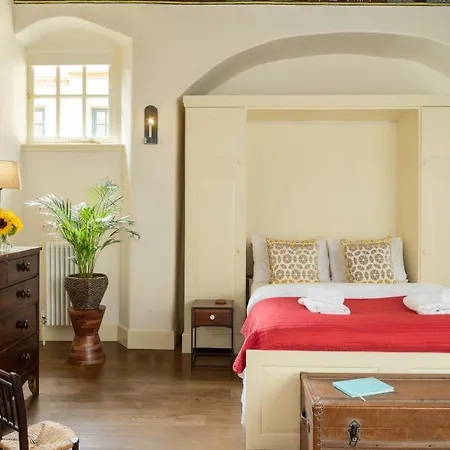 The King's Chamber Stunning Apartment, Royal Mile Close To Castle * Edinburgh