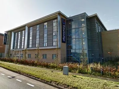 Travelodge Airport Ratho Station إدنبرة