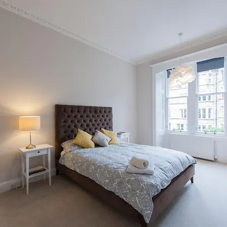 Apartment Arden Street *