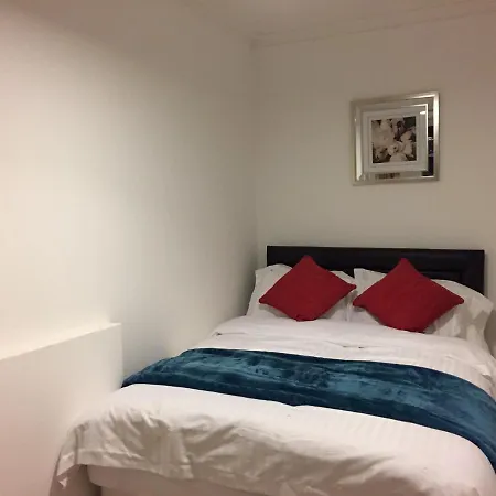 Dunbar Serviced Apartment Edinburgh