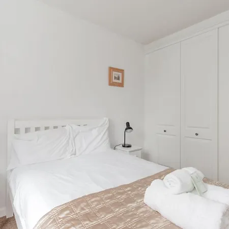 Joivy Chic In The Heart Of The Royal Mile Апартаменты