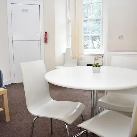 Daire City Centre 10mins Walk To Royal Mile