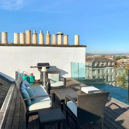 Incredible Penthouse With Roof Terrace