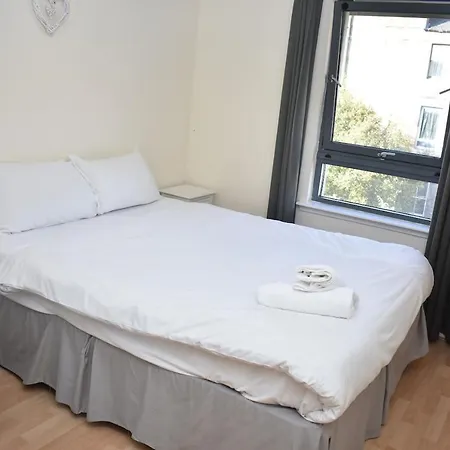 Apartament Convenient 2br 15 Mins To Princes St.