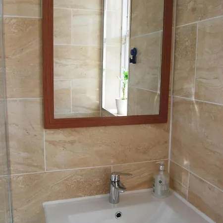 Central Apartment, Close To University And Top Attractions Edinburgh