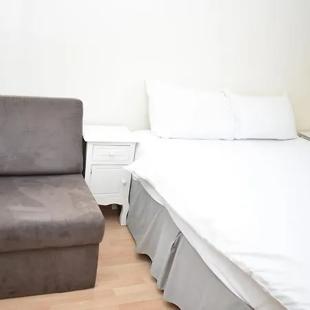 Convenient 2br 15 Mins To Princes St.
