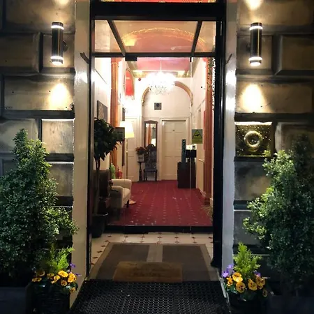 阿特拉斯旅馆 2*