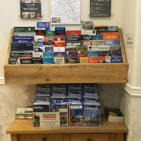 Gæstehus 18 Craigmillar Park 4*