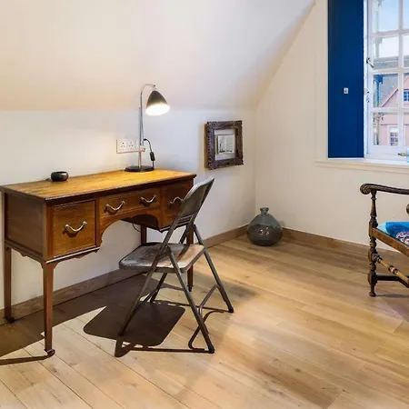 Отель Radisson Collection Hotel, Royal Mile