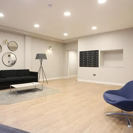Altido Brand New Near Castle * Edimburgo