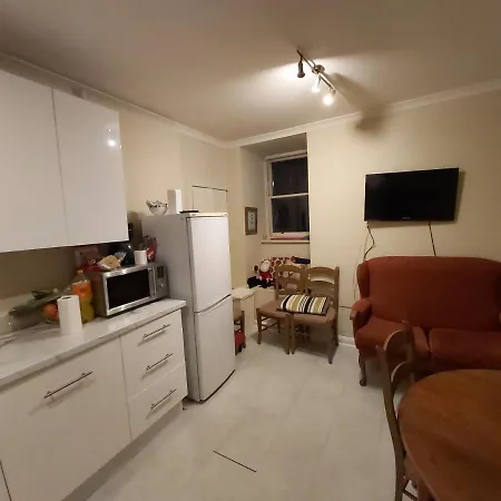 Appartamento Large Homely Stylish Very Central