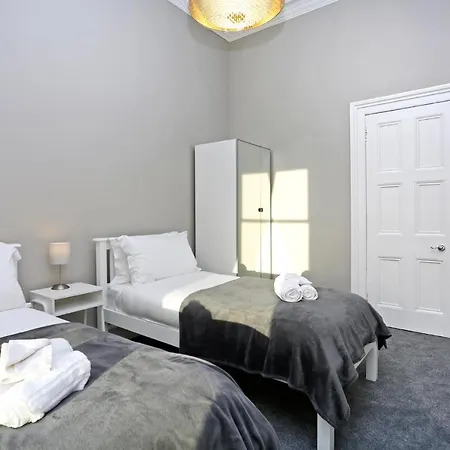 Corstorphine Road - Murrayfield View * Édimbourg