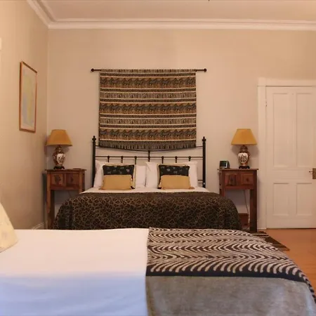 Victorian Townhouse 4*