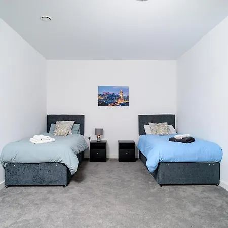 Roomy, Comfortable Near Main Attractions * Edimburgo