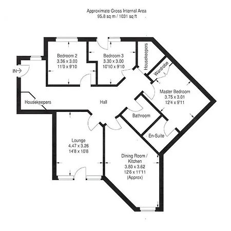 Brunswick Apartment *