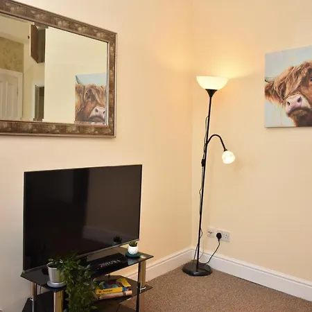 Charming 1br Less Than 15 Minutes To Princes St. 公寓 *