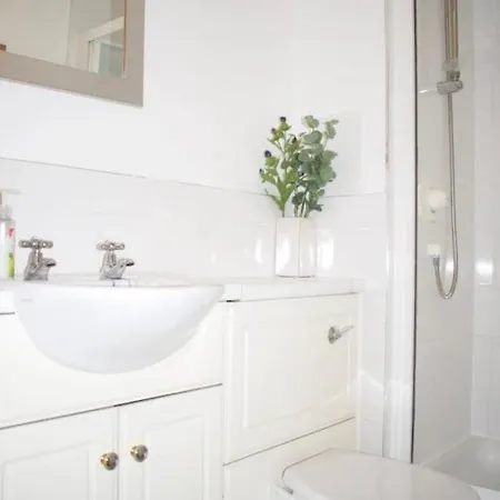 Luxurious Bright Family Flat In The City Centre *