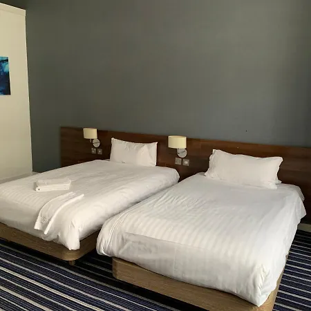 Hotel Piries