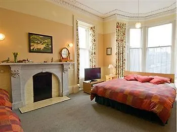 Priestville 3* Edimburgo