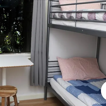 بيت شباب Edinburgh Hostel *