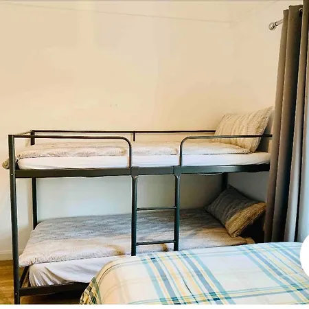 بيت شباب Edinburgh Hostel إدنبرة