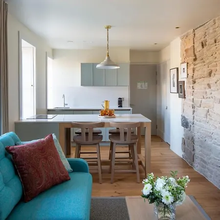 Cheval Abbey Apartments, At Holyrood Edimburgo