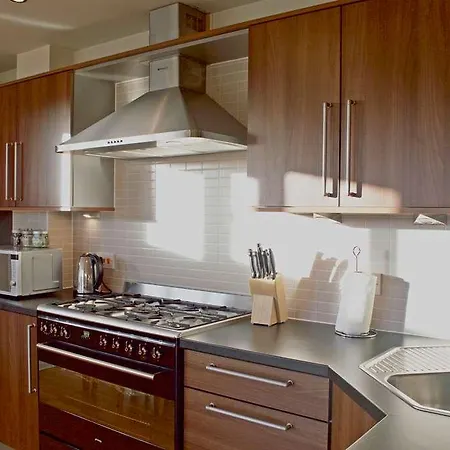 Dreamhouse Holyrood Park