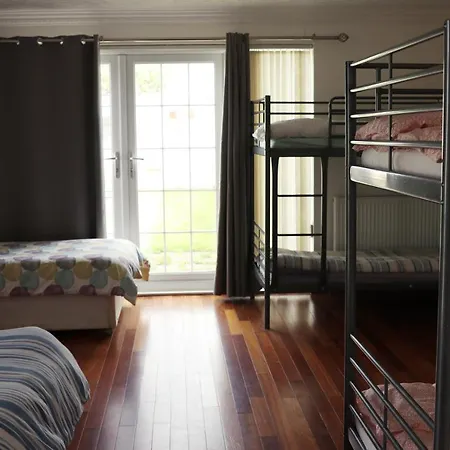 Edinburgh Hostel بيت شباب *