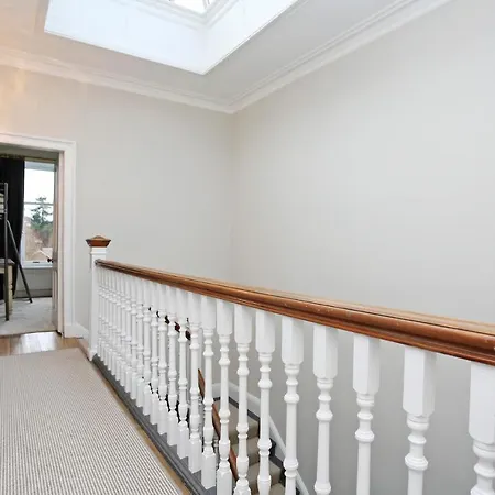Entire 4 Storey 19th Century Townhouse Nr City Centre * Edinburgh