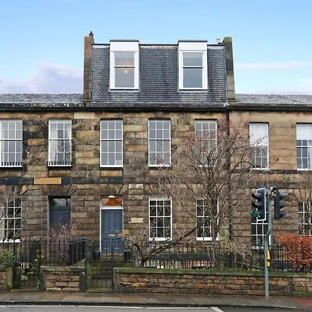 Entire 4 Storey 19th Century Townhouse Nr City Centre Edinburgh