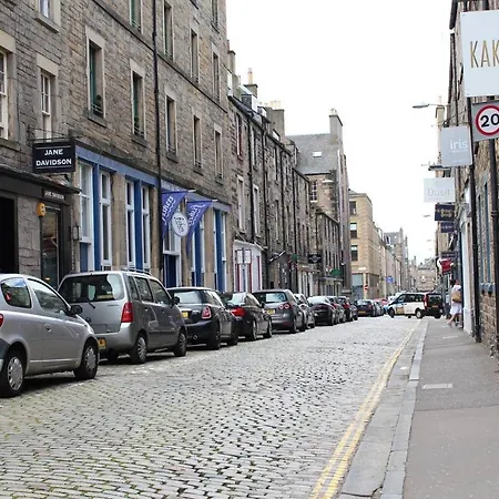 Apartment Scandi Charm, Hidden Gem On Thistle Street Edinburgh