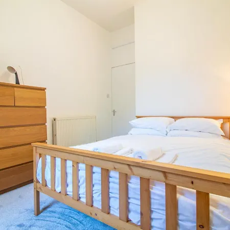 Cute And Cosy City Retreat Apartment