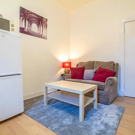 Apartment Cute And Cosy City Retreat