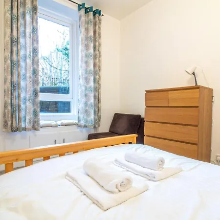 Cute And Cosy City Retreat * Edinburgh