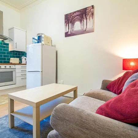 Cute And Cosy City Retreat Apartamento