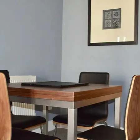 Modern 2br City Centre Apartament Edynburg