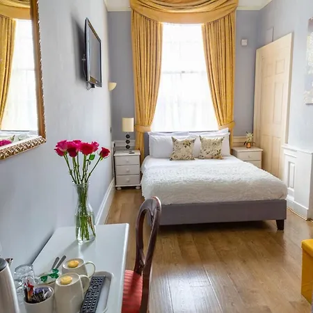 Guest house Townhouse