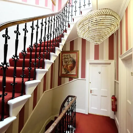 ضيافة بالمور