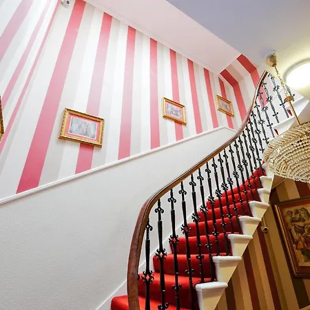 ضيافة بالمور بيت ضيافة