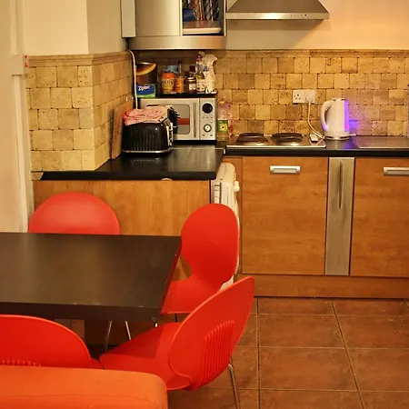 Apartment 23 Hillside Street Edinburgh