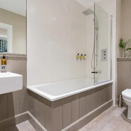 No1 - George Iv Bridge Hotel 4*