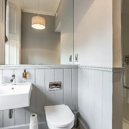 No1 - George Iv Bridge Édimbourg