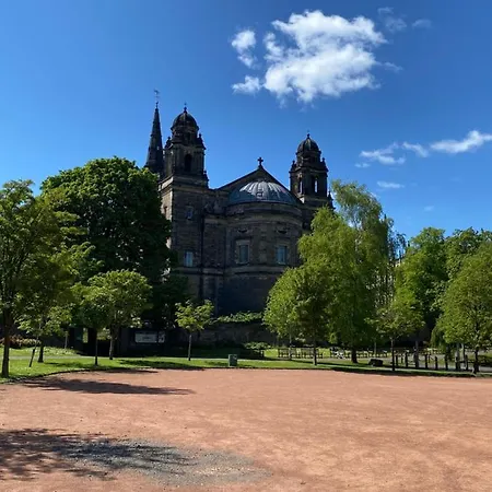 Claremont House 5* Edimburgo