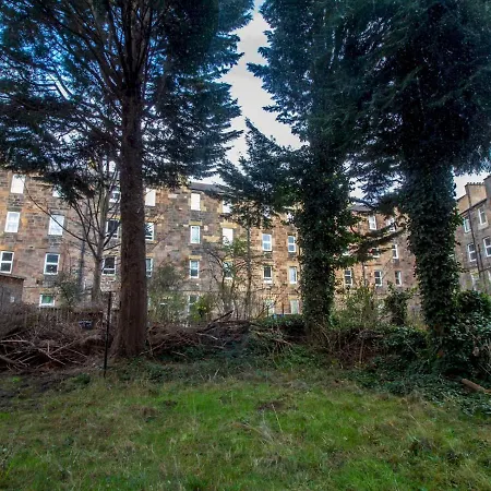 Stylish & Charming Retreat For 2- Centre! - Pass The Keys Lejlighed *